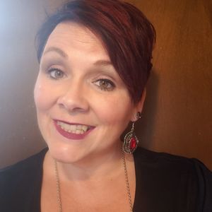 Meet your Posher, Tracy